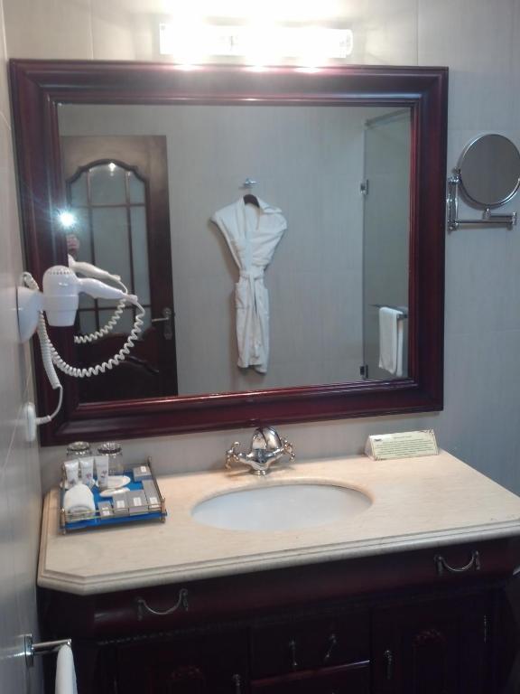 Merey Hotel Karagandy Pokoj fotografie